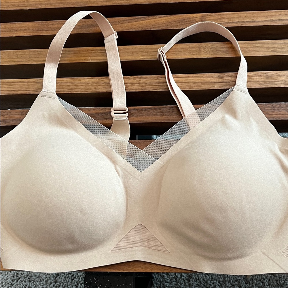 Honeylove Tan Wireless Bra Large